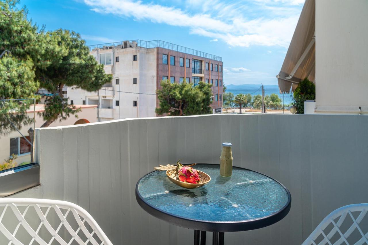 Maison 66, Riviera Hotel