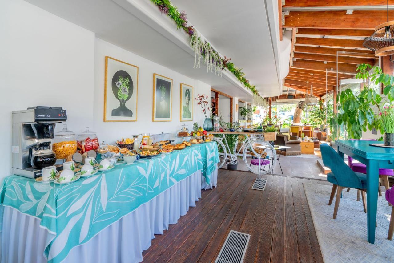 Maison 66, Riviera Hotel Atena